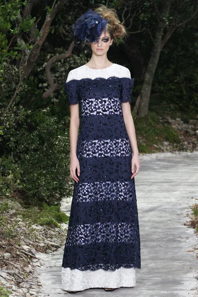 Look 37
